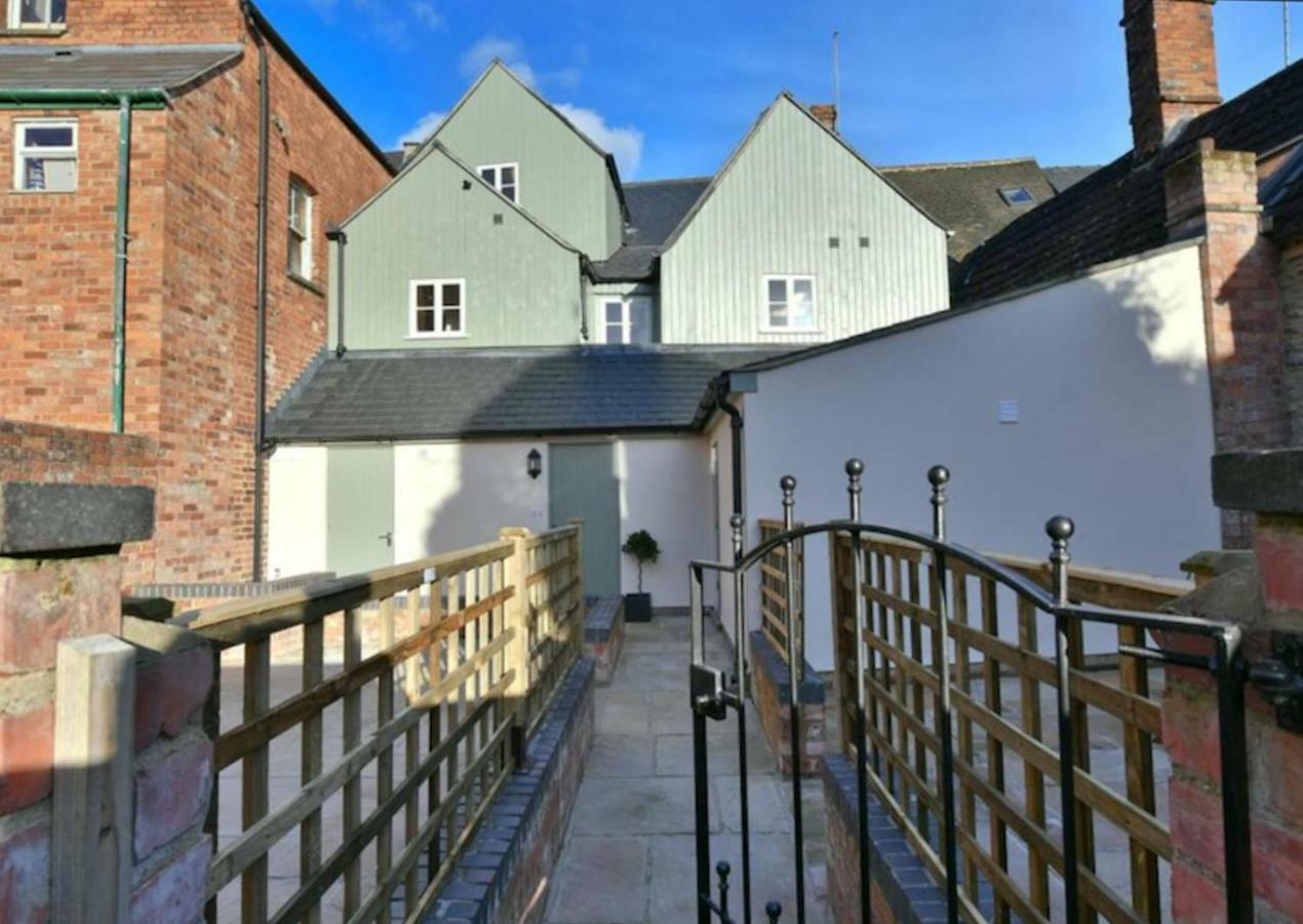 Cotswold Place Cirencester Exteriör bild