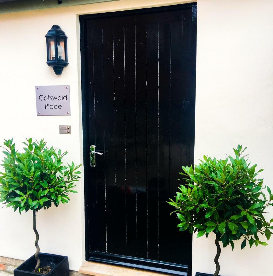 Cotswold Place Cirencester Exteriör bild